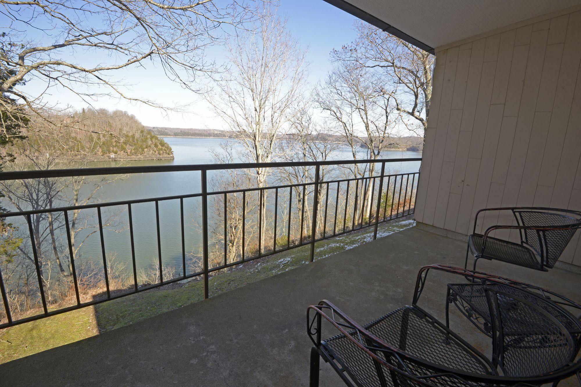 Lake Cumberland State Resort Park Jamestown Exterior photo